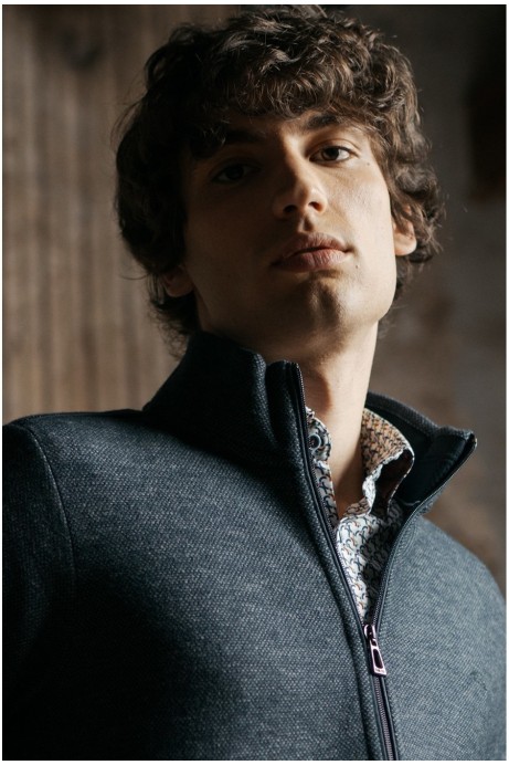 JERSEY PUNTO CON CUELLO SEMICISNE CON CREMALLERA 2