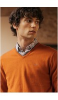 JERSEY NARANJA CUELLO PICO HOMBRE