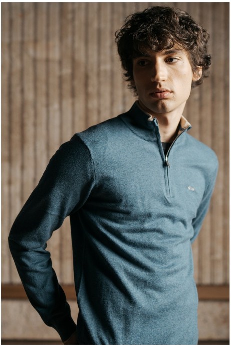 JERSEY AZUL CUELLO SEMICISNE CON CREMALLERA