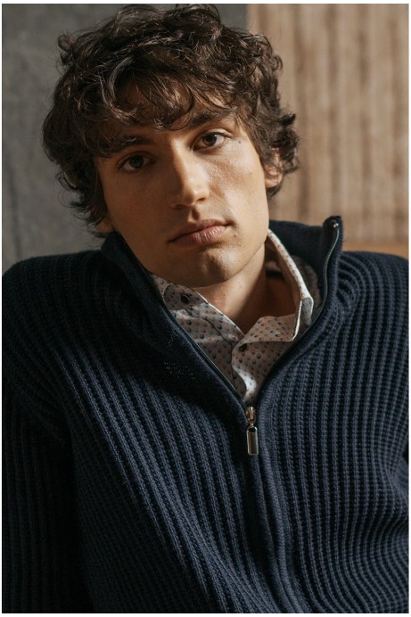 CHAQUETA PUNTO CANALÉ COLOR MARINO 2