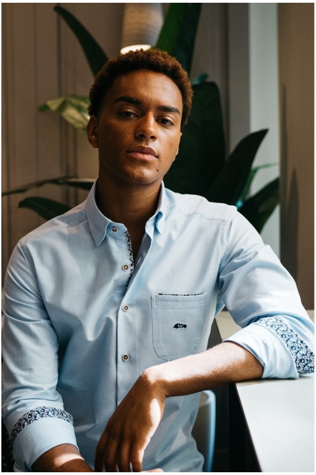 CAMISA REGULAR FIT TEJIDO OXFORD AZUL CELESTE