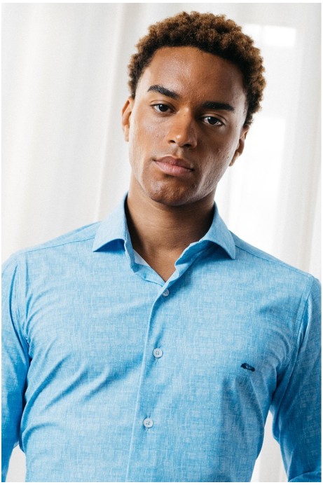 CAMISA BIELÁSTICA REGULAR FIT FALSO LISO AZUL CELESTE 2