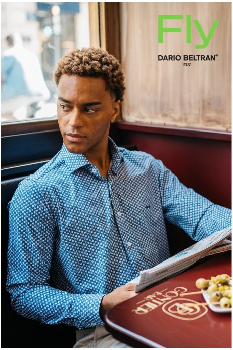 CAMISAS BIELÁSTICA ESTAMPADO FLORES AZUL QUE NO NECESITA PLANCHA