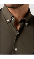 CAMISA BIELÁSTICA REGULAR FIT FALSO LISO CAQUI