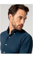 CAMISA BIELÁSTICA REGULAR FIT FALSO LISO MARINO