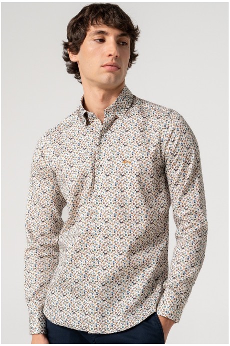 CAMISA ESTAMPADA LUNARES COLOR MARRÓN