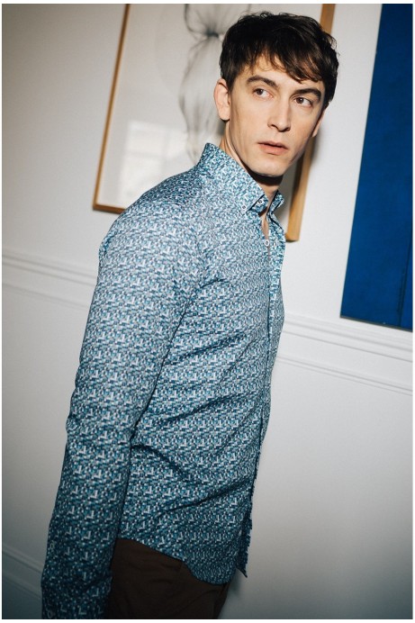 CAMISA HOMBRE SLIM FIT ESTAMPADO PUNTITOS