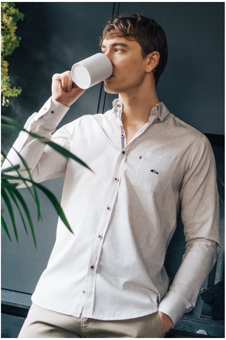 CAMISA HOMBRE BEIGE CON BOLSILLO