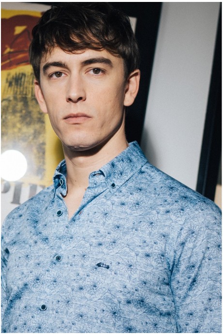 CAMISA ESTAMPADO FLORES EN FONDO ASPECTO VAQUERO SLIM FIT 2