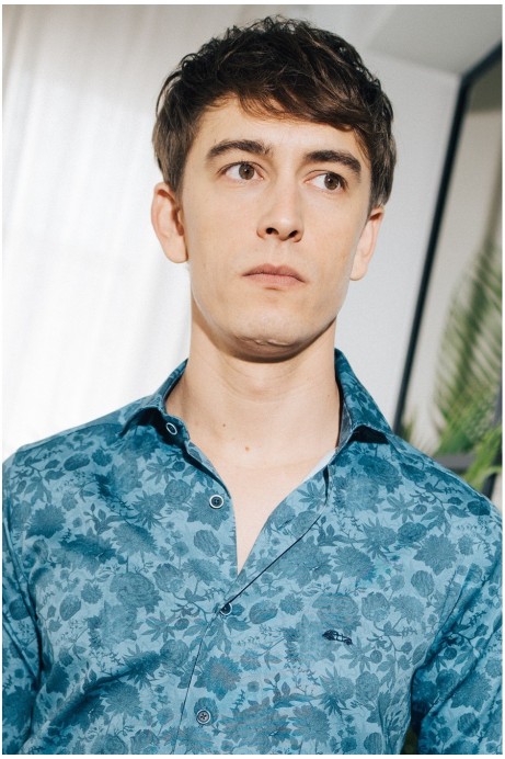 CAMISA ESTAMPADO FLORES AZULES SLIM FIT 2