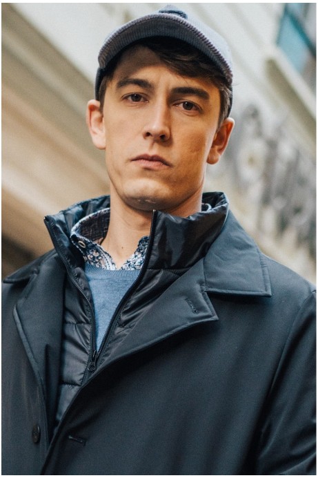 PARKA TRES CUARTOS MARINO CON FORRO INTERIOR Y BOLSILLOS GRANDES 2