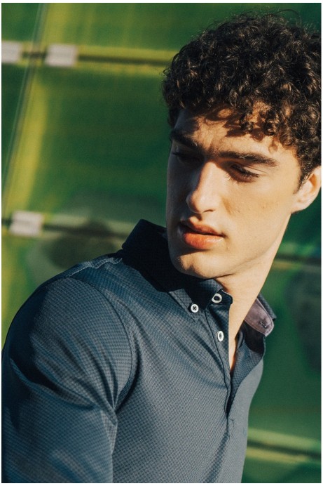 POLO PUNTO TÉCNICO ULTRAELÁSTICO MARINO 2